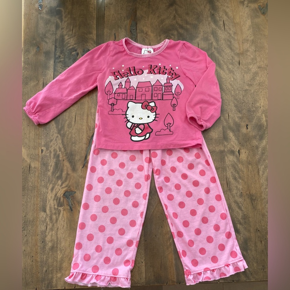 Hello Kitty Pink Pyjama Set